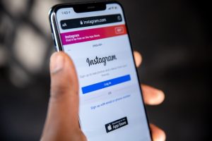 Photo by <a href="https://unsplash.com/@solenfeyissa?utm_content=creditCopyText&utm_medium=referral&utm_source=unsplash">Solen Feyissa</a> on <a href="https://unsplash.com/photos/person-holding-black-samsung-android-smartphone-KWZa42a1kds?utm_content=creditCopyText&utm_medium=referral&utm_source=unsplash">Unsplash</a>